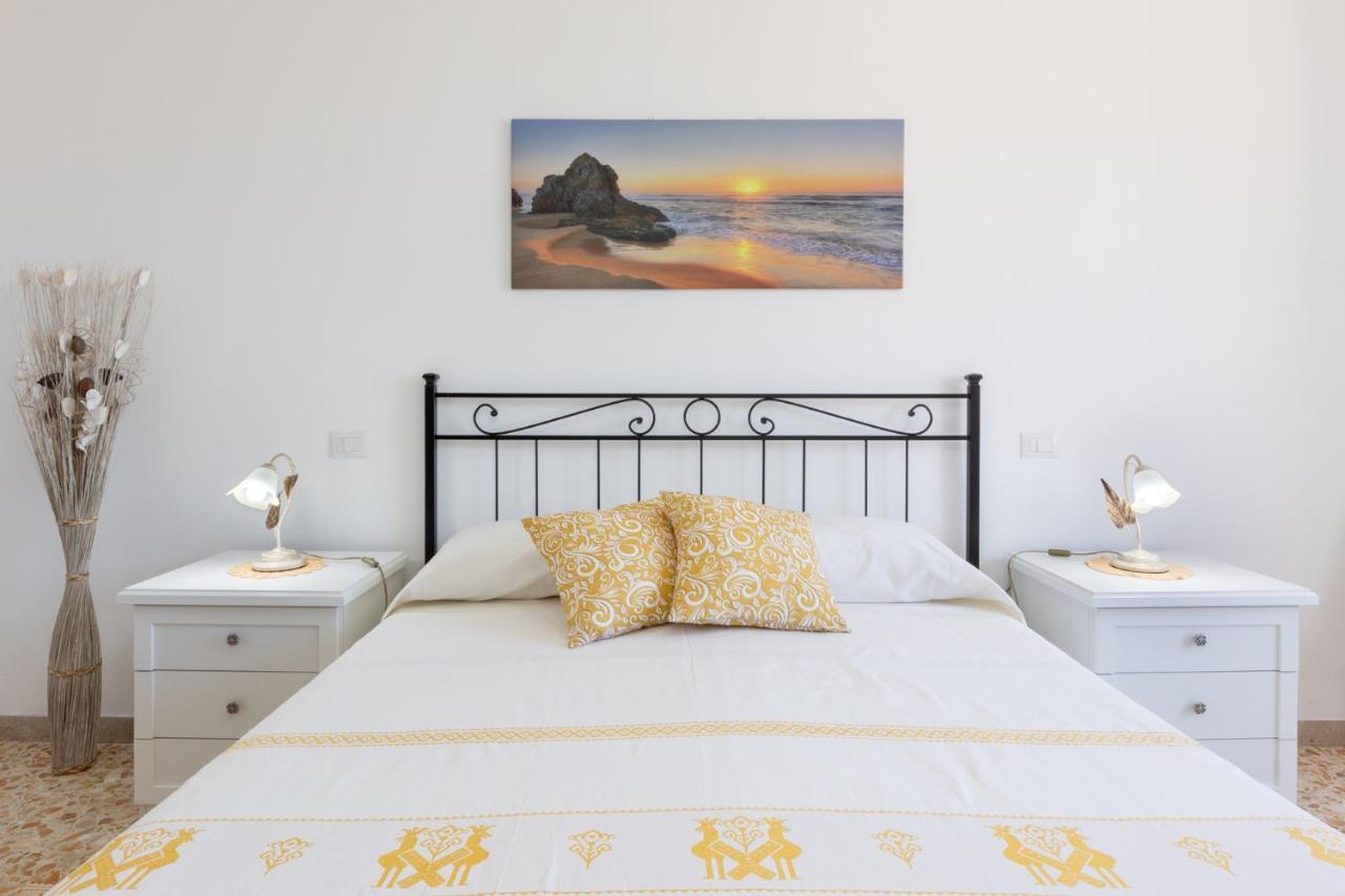 Pintadera B&B Cagliari Luaran gambar