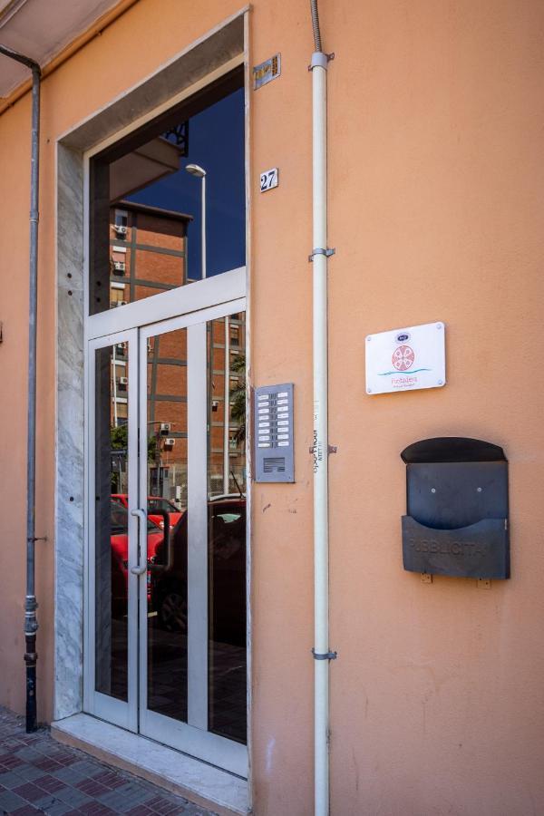 Pintadera B&B Cagliari Luaran gambar